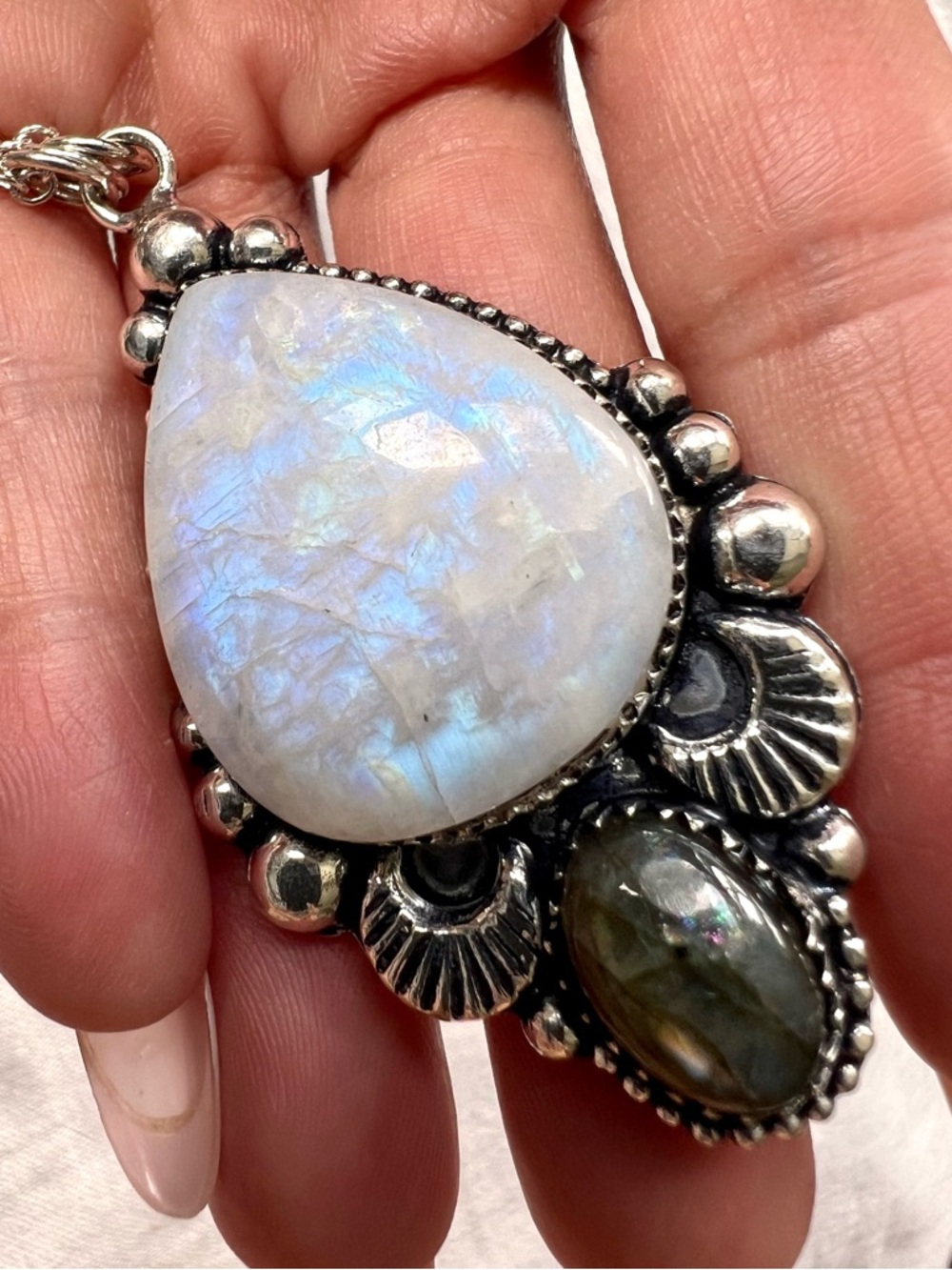 925 OOAK! GORGEOUS Rainbow Flash Moonstone + Labradorite Necklace Pendant